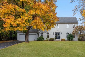 33 Southbury Rd, Cumberland, RI 02864