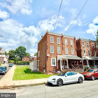 859 Queen St Unit 2, Pottstown, PA 19464