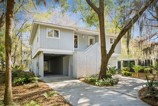 32 Twin Oaks Ln, Isle of Palms, SC 29451