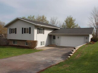 333 Harris St, Mineral Point, WI 53565