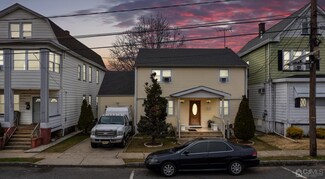 323 Silzer St, Perth Amboy, NJ 08861