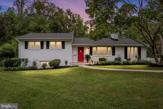 4512 Neptune Dr, Alexandria, VA 22309