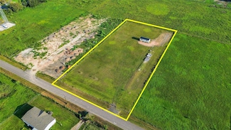 11835 33rd St, Texas City, TX 77510