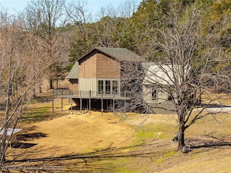 609 Candlelight Ln, Cedarville, AR 72932