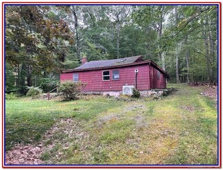 221 Lake Williams Dr, Lebanon, CT 06249