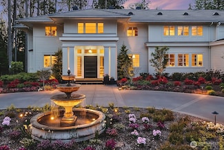 27216 SE Grand Ridge Dr, Issaquah, WA 98029
