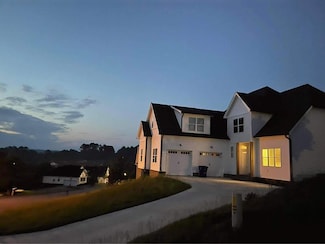 9730 Homewood Cir, Ooltewah, TN 37363