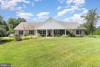 729 Carlson Rd, Hummelstown, PA 17036