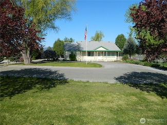 23 Valley View Dr, Tonasket, WA 98855