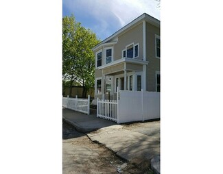 4 Nichols St, Haverhill, MA 01830
