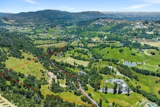 4680 Wallace Rd N, Santa Rosa, CA 95404
