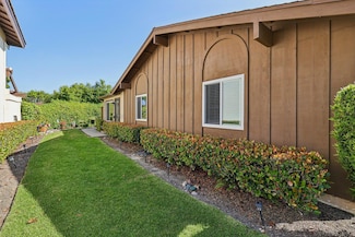 9833 Caminito Bolsa, San Diego, CA 92129