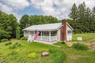 117 Moore Rd, Woodbourne, NY 12788