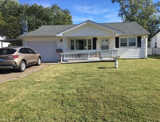 6911 Betsy Ross Dr, Louisville, KY 40272