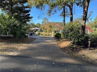 133 Arrow Rd, Hilton Head Island, SC 29928