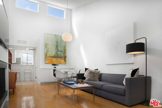 943 12th St Unit 7, Santa Monica, CA 90403