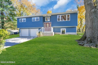 4 White Dr, Neptune, NJ 07753