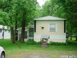 7771 Cedar Dr, Henderson, NY 13650