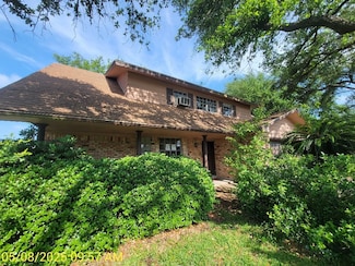 1601 15th St N, Texas City, TX 77590