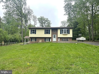4003 Falls Rd, Manchester, MD 21102