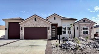 2945 E Smith Creek Dr, Washington, UT 84780