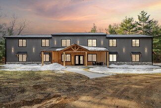 9330 E 56th St, Newaygo, MI 49337