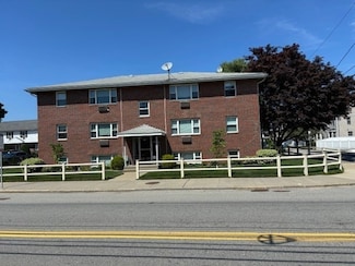 189 River St Unit 1, Waltham, MA 02453