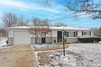 8950 Butler Warren Rd, Mason, OH 45040
