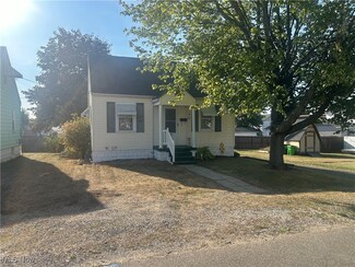 603 S 16th St, Coshocton, OH 43812