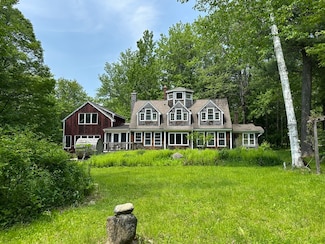 7 Sundown Dr, Williamsburg, MA 01096