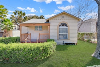 520 Ogden St, San Antonio, TX 78212