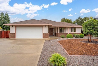 4343 Blazingwood Dr, Redding, CA 96001