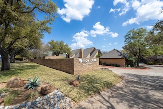 4241 Clear Lake Cir, Fort Worth, TX 76109