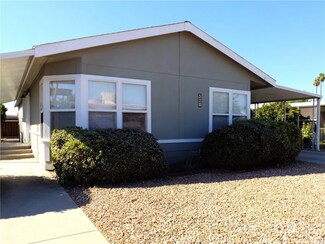 520 Santa Clara Cir, Hemet, CA 92543