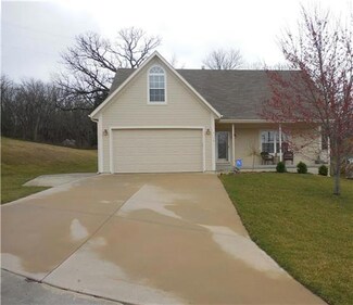 5116 S Necessary Ct, Blue Springs, MO 64015
