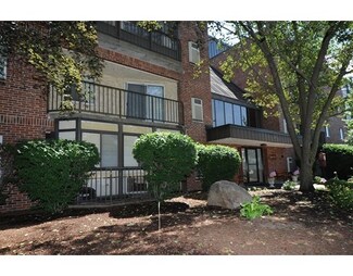 64 Willard St Unit 304, Quincy, MA 02169