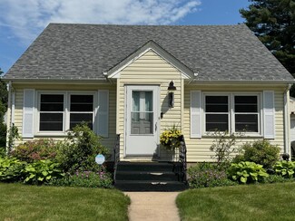 235 Owens St N, Stillwater, MN 55082