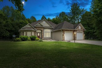 11082 Hoffman Rd, Marcellus, MI 49067