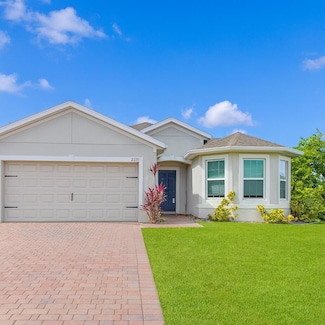 2220 NE 5th Ave, Cape Coral, FL 33909