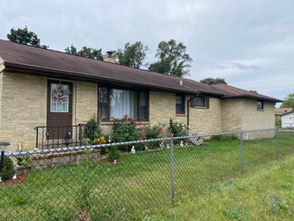 2100 Enoch Ave, Zion, IL 60099