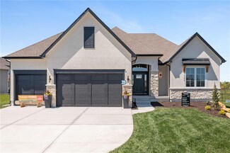 9069 Shady Bend Rd, Lenexa, KS 66227