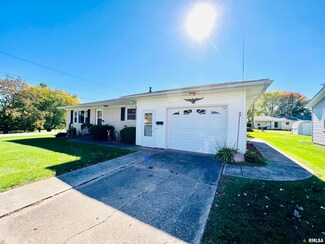 708 SE 5th St, Aledo, IL 61231