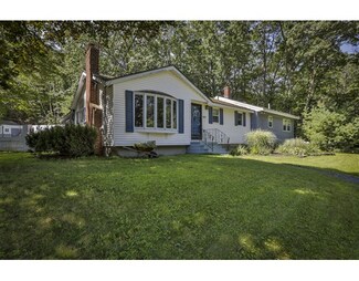 157 Center St, Groveland, MA 01834