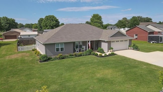 399 Mount Pelia Rd, Martin, TN 38237