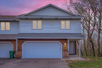 4241 Blackhawk Rd, Saint Paul, MN 55122