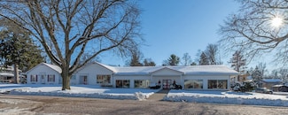 207 W Broadway St, Mount Carroll, IL 61053