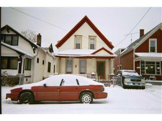 28 Pershing Ave, Buffalo, NY 14211