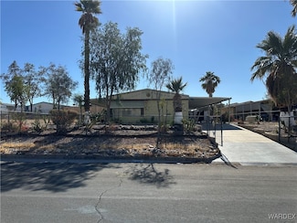 896 Roadrunner Dr, Bullhead City, AZ 86442