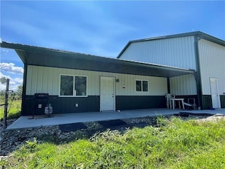 171 N Maysville Rd, Greenville, PA 16125