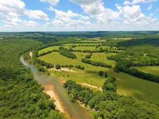 27256 Farm Road 2125, Cape Fair, MO 65624